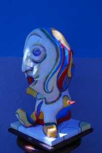 el-nic3b1o-sentado-2